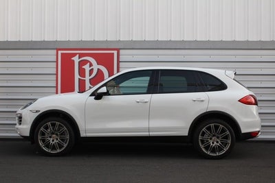 2014 Porsche Cayenne Diesel Platinum Edition