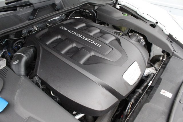 2014 Porsche Cayenne Diesel Platinum Edition