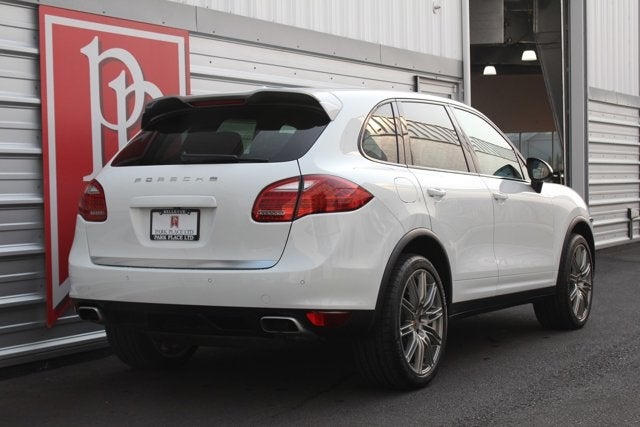 2014 Porsche Cayenne Diesel Platinum Edition