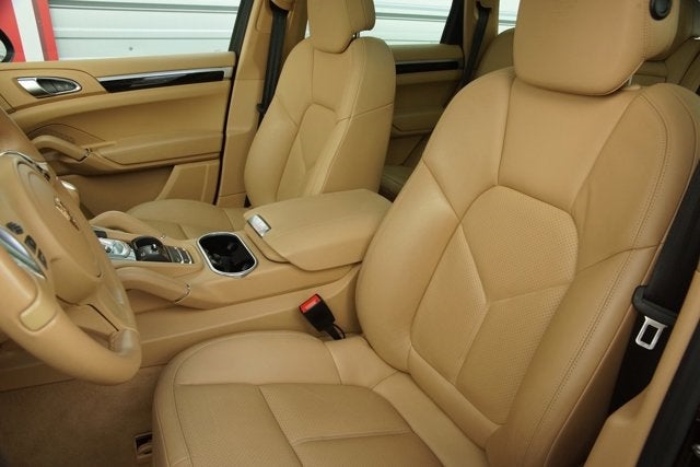 2014 Porsche Cayenne Diesel Platinum Edition