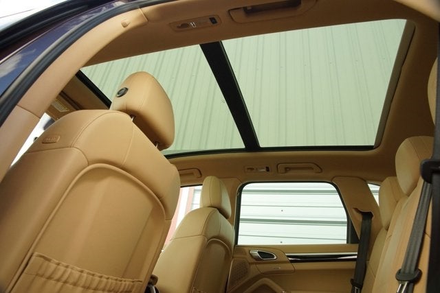 2014 Porsche Cayenne Diesel Platinum Edition