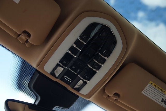 2014 Porsche Cayenne Diesel Platinum Edition