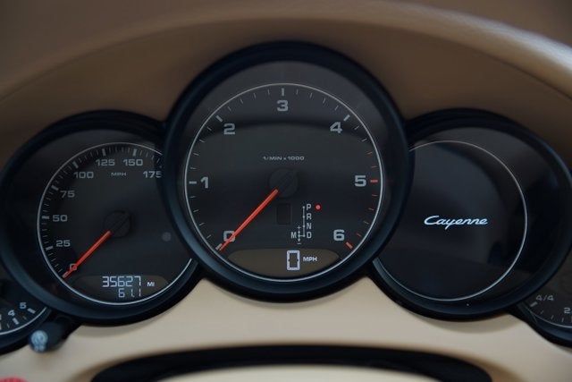 2014 Porsche Cayenne Diesel Platinum Edition