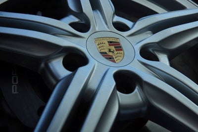 2014 Porsche Cayenne Diesel Platinum Edition