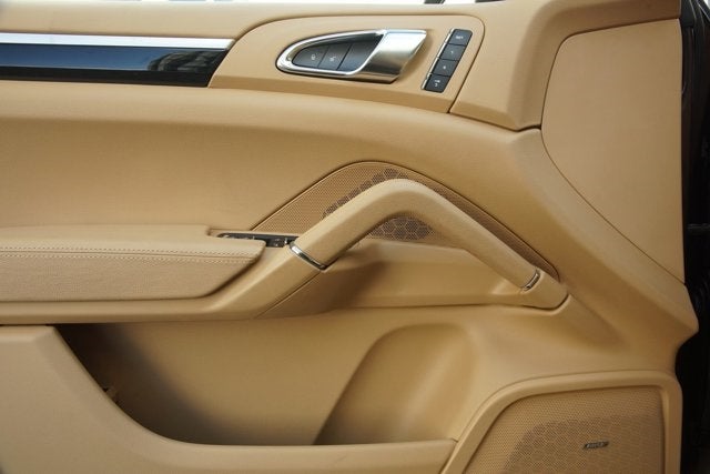 2014 Porsche Cayenne Diesel Platinum Edition