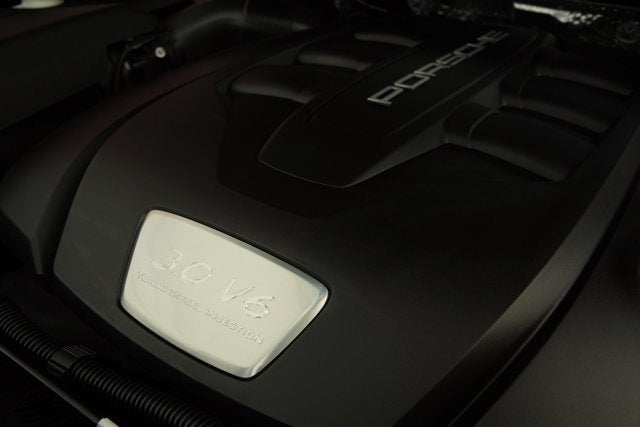 2014 Porsche Cayenne Diesel Platinum Edition