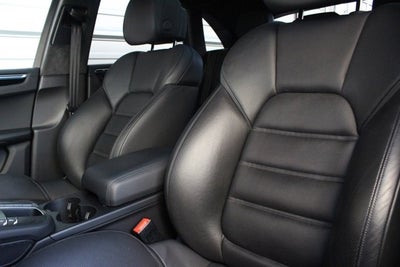 2015 Porsche Macan Turbo