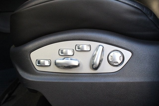 2015 Porsche Macan Turbo