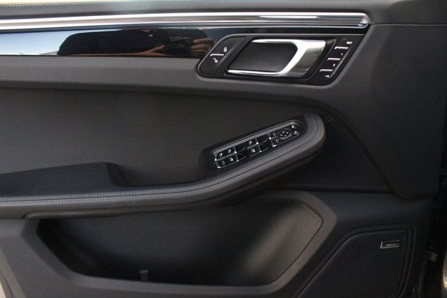 2015 Porsche Macan Turbo