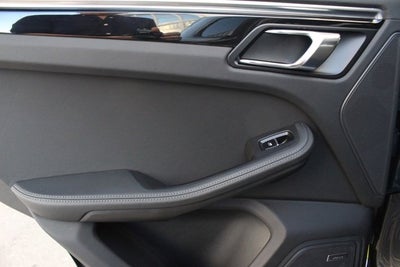 2015 Porsche Macan Turbo