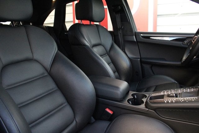 2015 Porsche Macan Turbo