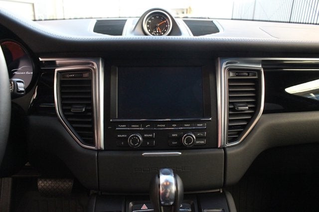 2015 Porsche Macan Turbo