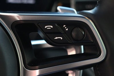 2015 Porsche Macan Turbo