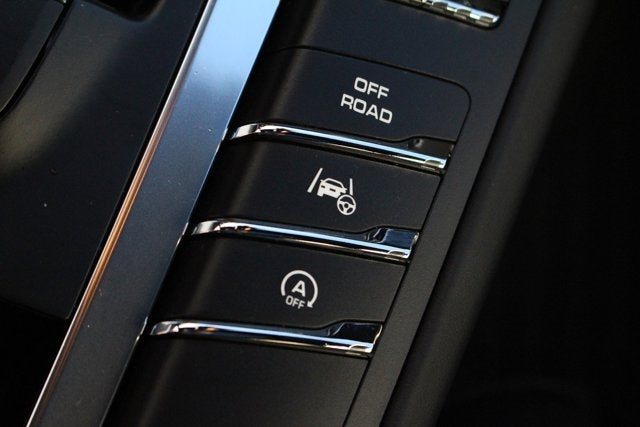 2015 Porsche Macan Turbo