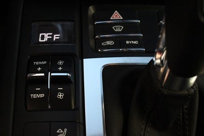 2015 Porsche Macan Turbo