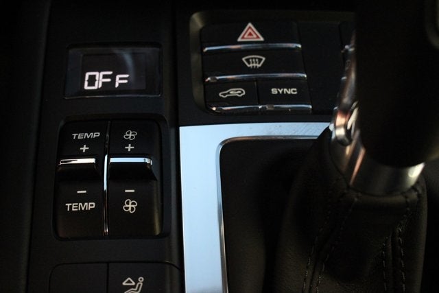 2015 Porsche Macan Turbo