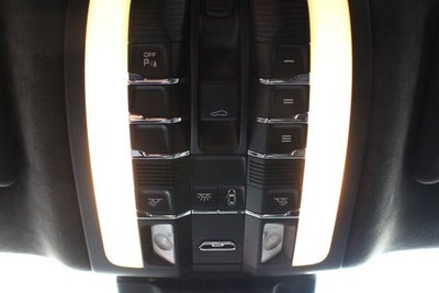 2015 Porsche Macan Turbo