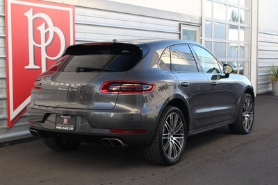 2015 Porsche Macan Turbo