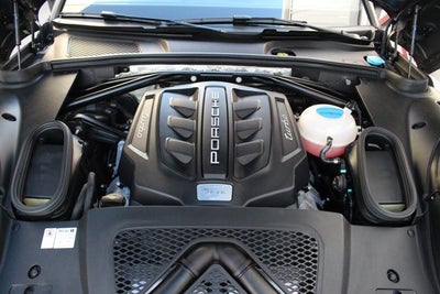 2015 Porsche Macan Turbo