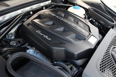 2015 Porsche Macan Turbo