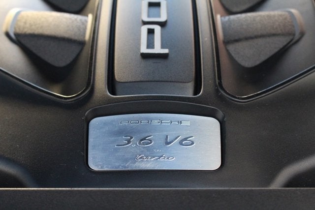 2015 Porsche Macan Turbo