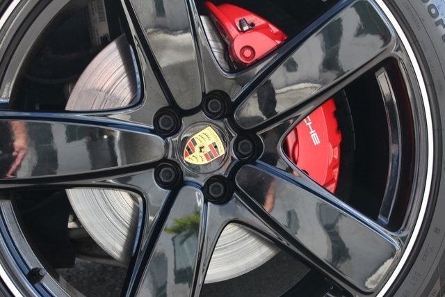 2015 Porsche Macan Turbo