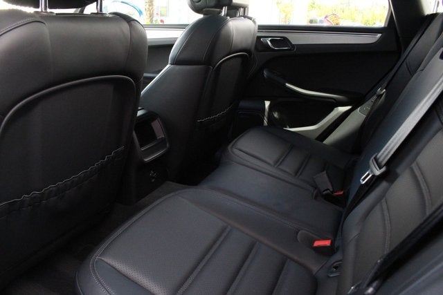 2015 Porsche Macan Turbo