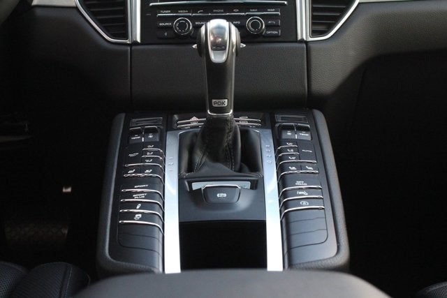 2015 Porsche Macan Turbo