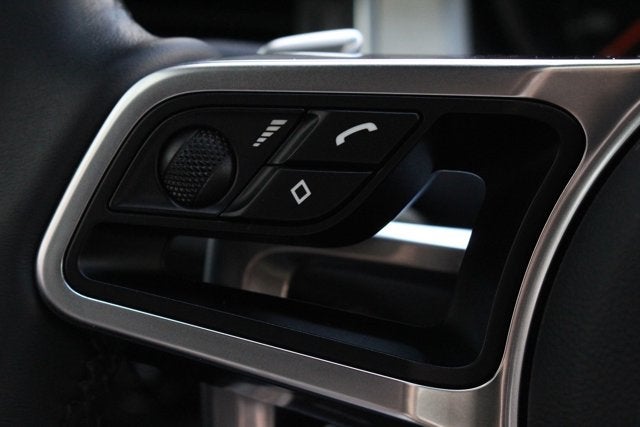 2015 Porsche Macan Turbo