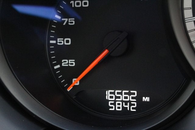 2015 Porsche Macan Turbo