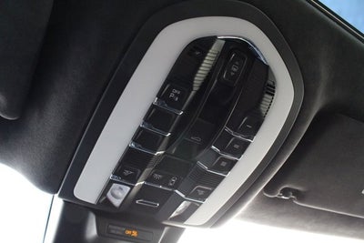 2015 Porsche Macan Turbo