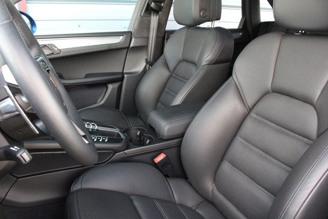 2015 Porsche Macan Turbo