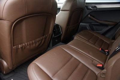 2015 Porsche Macan Turbo