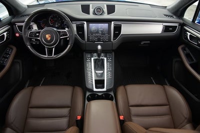 2015 Porsche Macan Turbo
