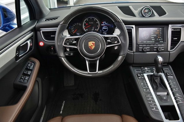 2015 Porsche Macan Turbo