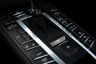 2015 Porsche Macan Turbo