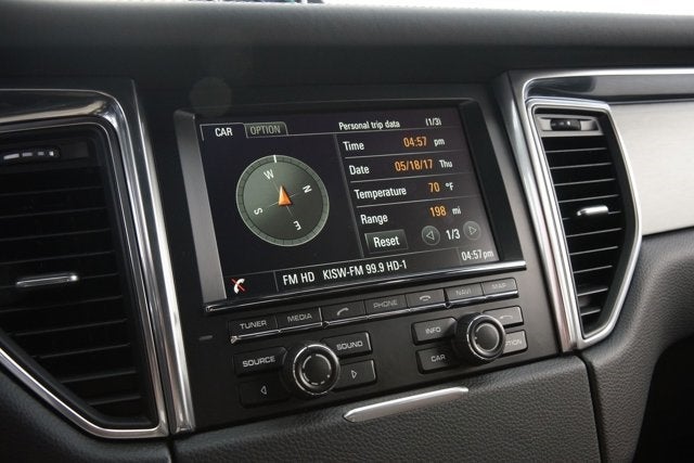 2015 Porsche Macan Turbo