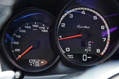 2015 Porsche Macan Turbo