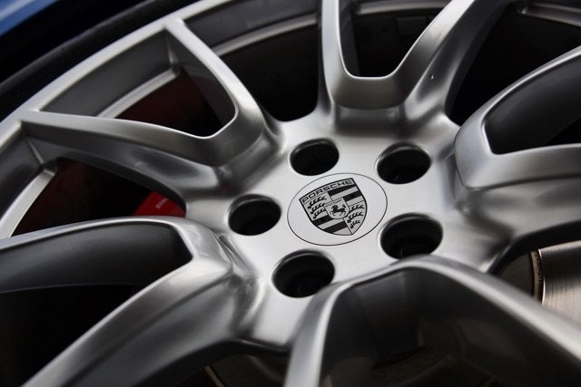 2015 Porsche Macan Turbo