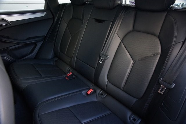 2015 Porsche Macan Turbo