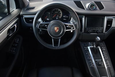 2015 Porsche Macan Turbo