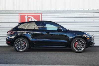 2015 Porsche Macan Turbo