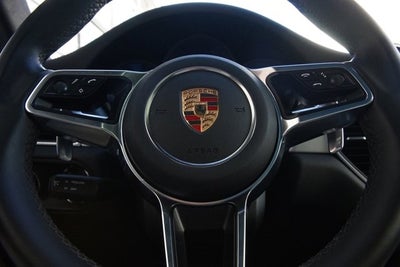 2015 Porsche Macan Turbo