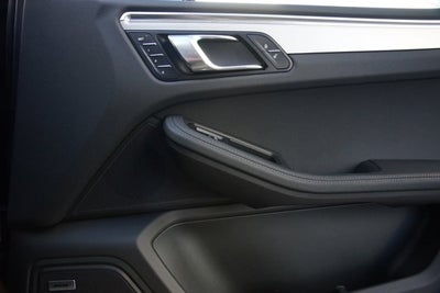2015 Porsche Macan Turbo