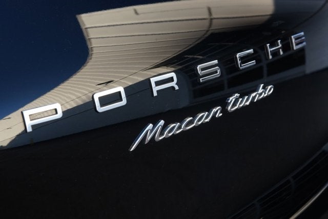 2015 Porsche Macan Turbo