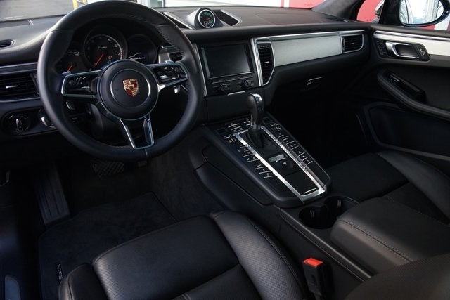 2015 Porsche Macan Turbo