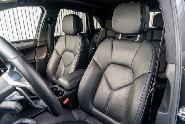 2018 Porsche Macan Turbo