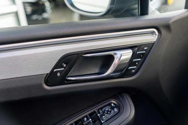 2018 Porsche Macan Turbo