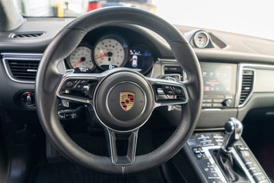 2018 Porsche Macan Turbo