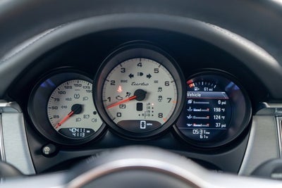 2018 Porsche Macan Turbo